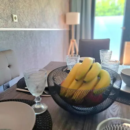 Pk 2 In Seenaehe & Mit Garten Dinslaken